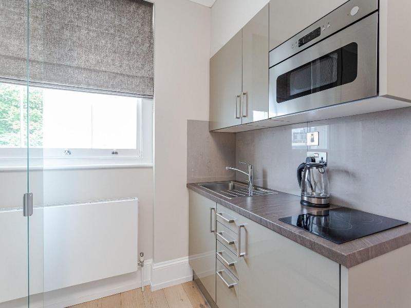 Cleveland Residences Kensington image