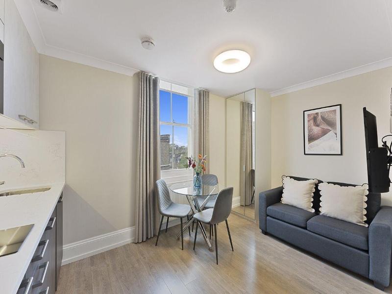 Cleveland Residences Kensington image