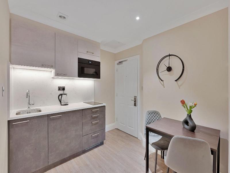 Cleveland Residences Kensington image