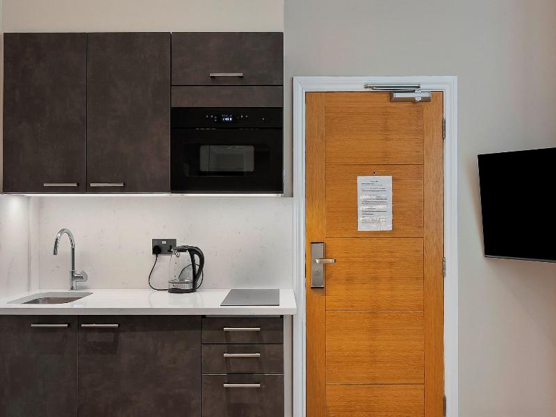 Cleveland Residences Kensington image