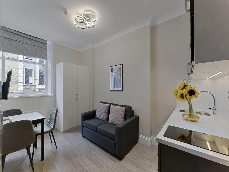 Cleveland Residences Kensington image