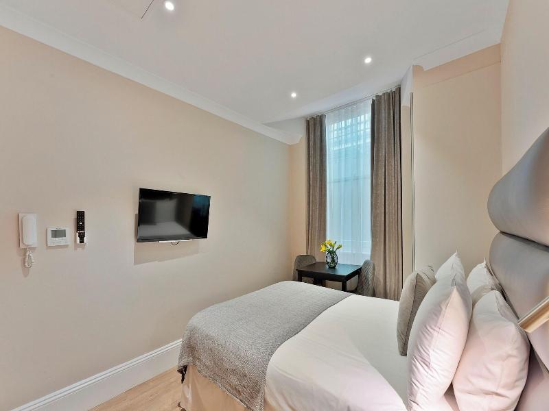 Cleveland Residences Kensington image