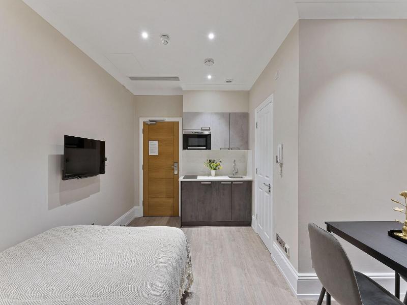 Cleveland Residences Kensington image