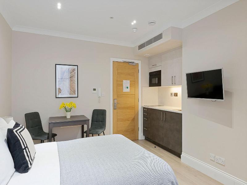 Cleveland Residences Kensington image