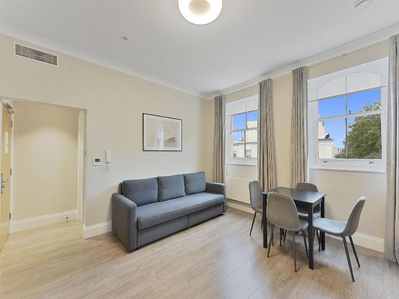 Cleveland Residences Kensington image