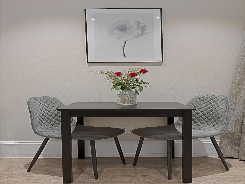 Cleveland Residences Kensington image