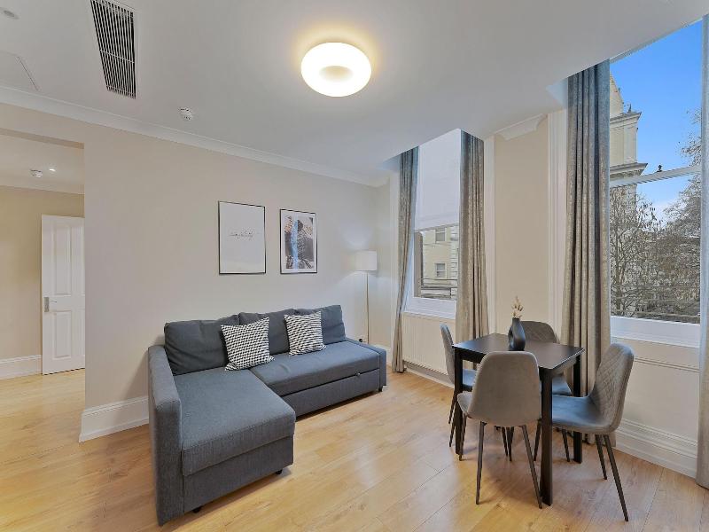 Cleveland Residences Kensington image