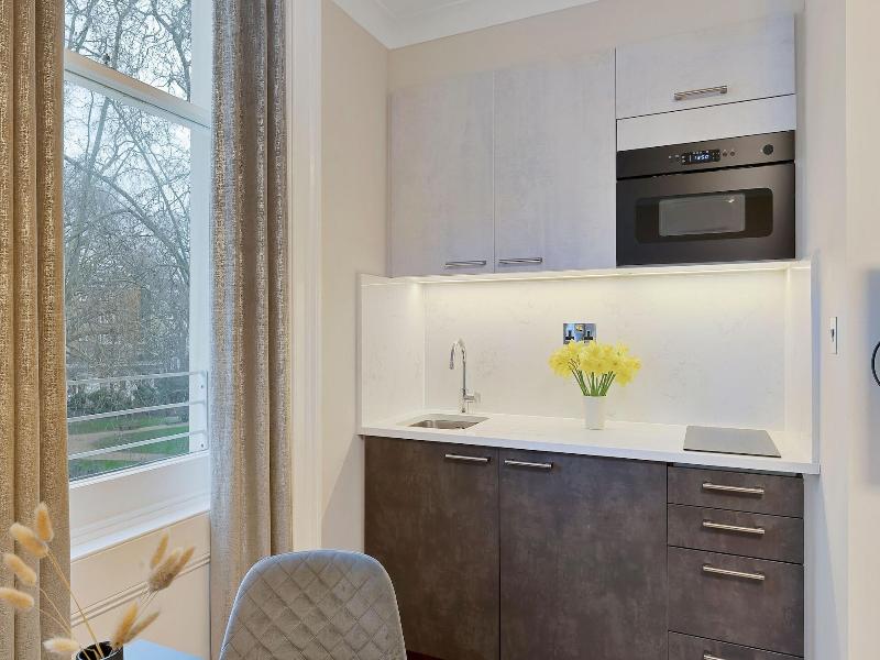 Cleveland Residences Kensington image