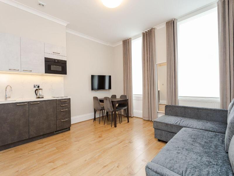 Cleveland Residences Kensington image