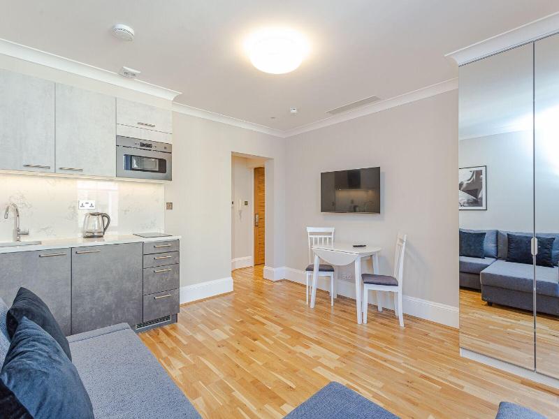 Cleveland Residences Kensington image