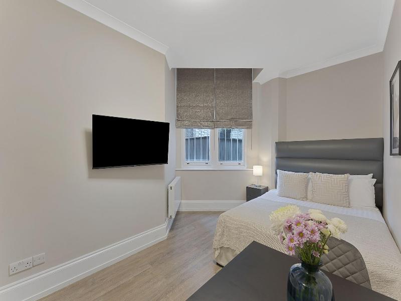 Cleveland Residences Kensington image