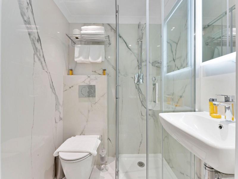 Cleveland Residences Kensington image
