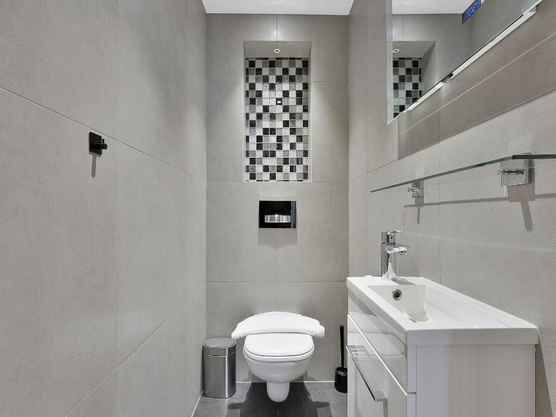 Cleveland Residences Kensington image