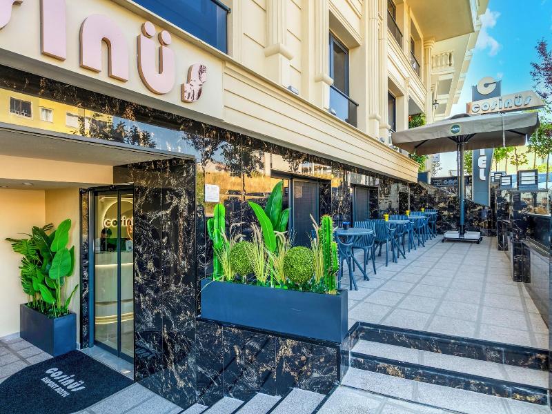 Cosi̇nus Ai̇rport Hotel