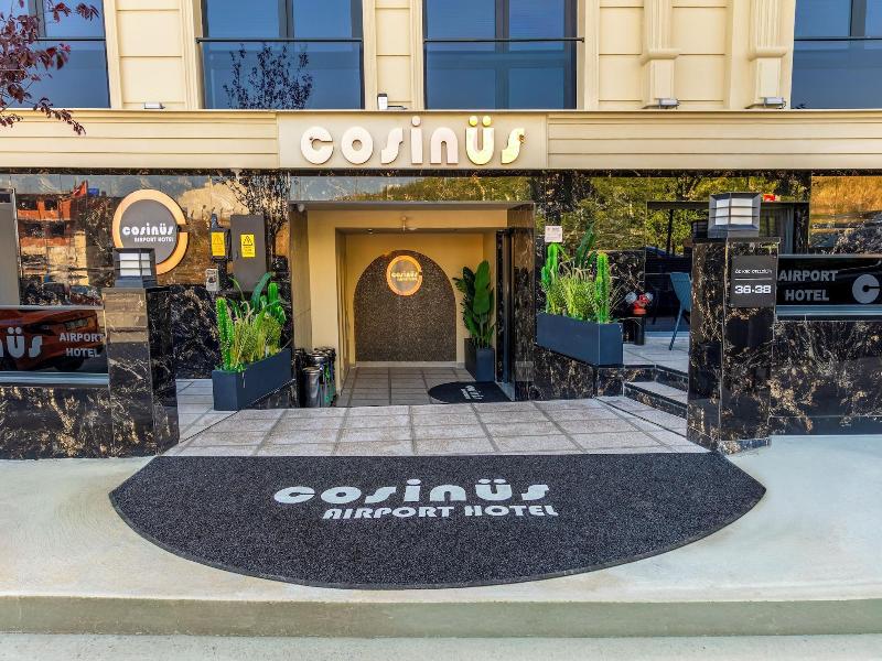 Cosi̇nus Ai̇rport Hotel