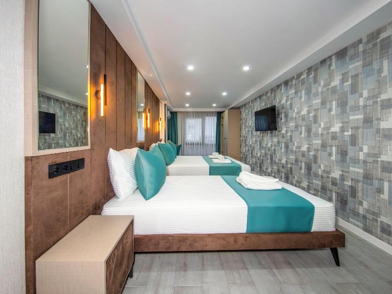 Cosi̇nus Ai̇rport Hotel image