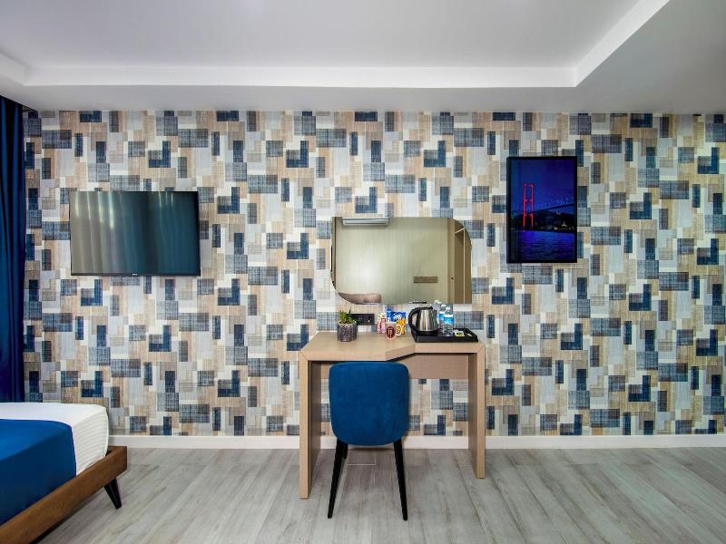 Cosi̇nus Ai̇rport Hotel image