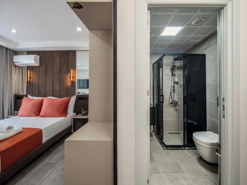 Cosi̇nus Ai̇rport Hotel image