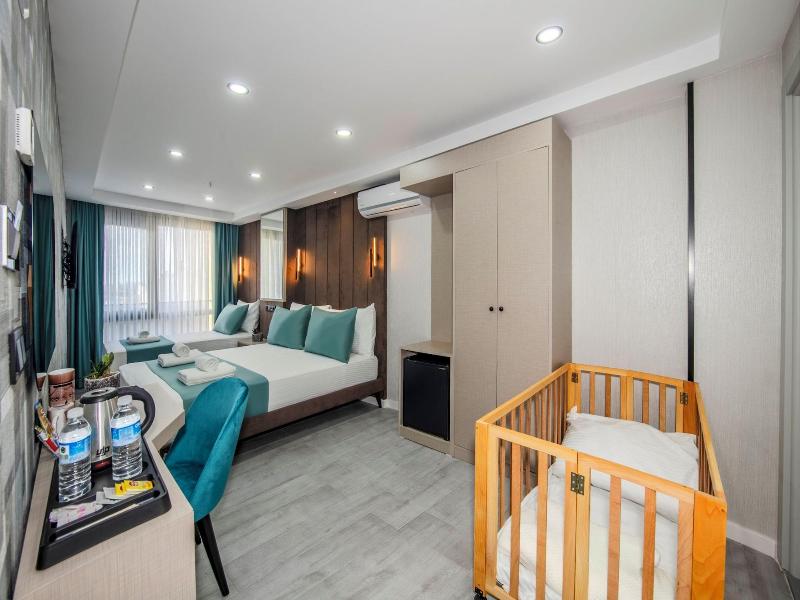 Cosi̇nus Ai̇rport Hotel image