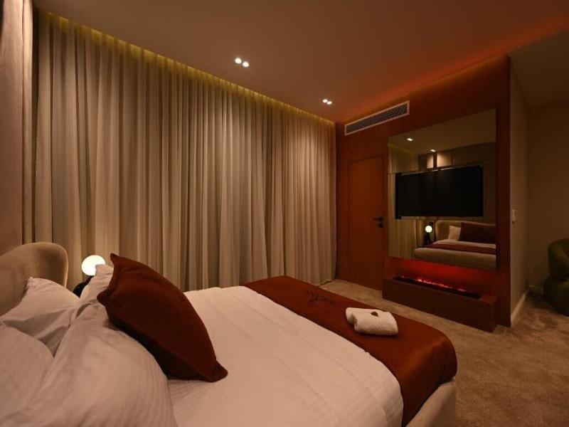 Solana Sky Pool Boutique Hotel image