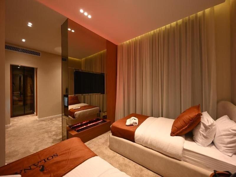 Solana Sky Pool Boutique Hotel image
