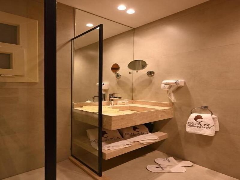 Solana Sky Pool Boutique Hotel image