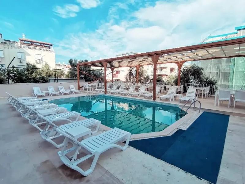 Nicer Hotel image