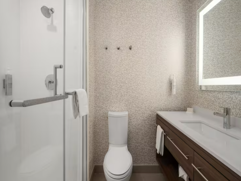 Home2 Suites by Hilton Cincinnati Eastgate image