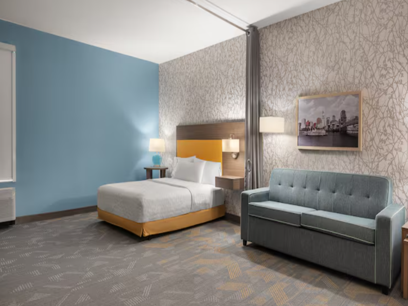 Home2 Suites by Hilton Cincinnati Eastgate image