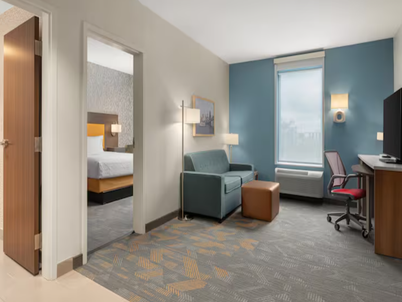 Home2 Suites by Hilton Cincinnati Eastgate image
