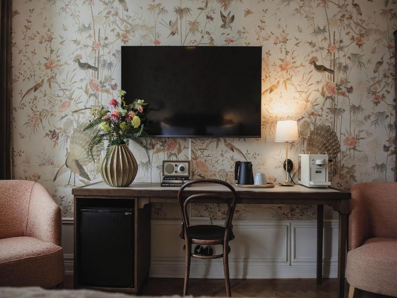 Home Hotel Baltzar image