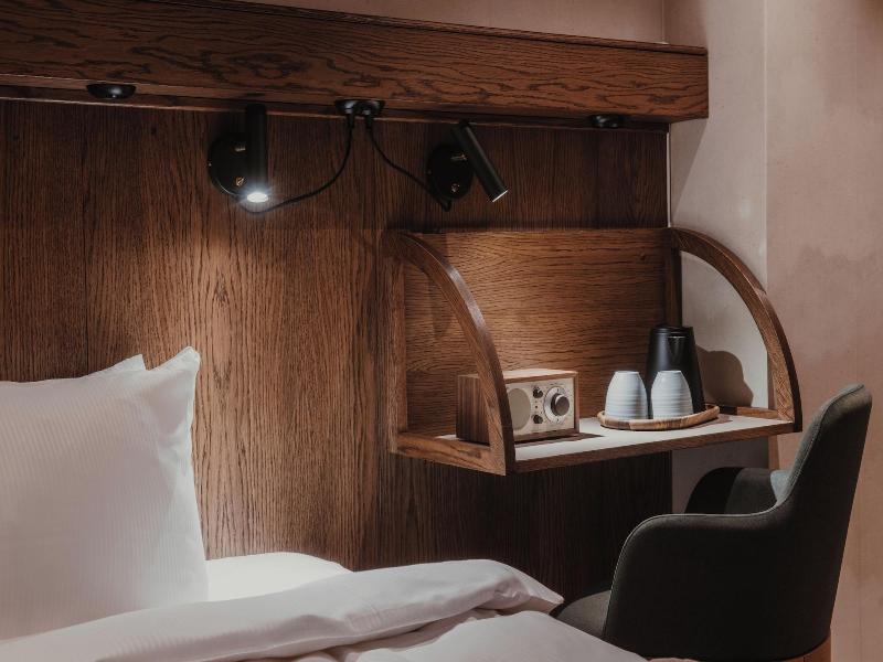 Home Hotel Baltzar image