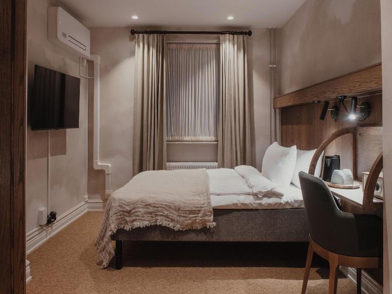Home Hotel Baltzar image