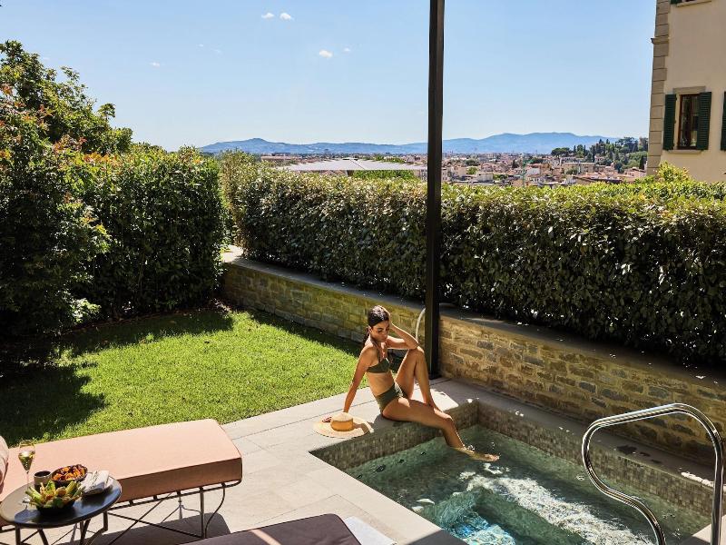 Collegio Alla Querce, Auberge Collection image