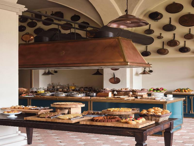 Collegio Alla Querce, Auberge Collection image
