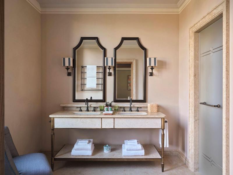 Collegio Alla Querce, Auberge Collection image