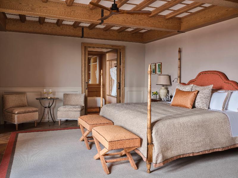 Collegio Alla Querce, Auberge Collection image
