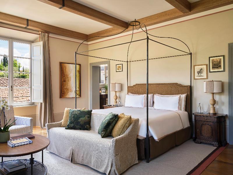 Collegio Alla Querce, Auberge Collection image