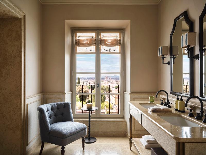Collegio Alla Querce, Auberge Collection image