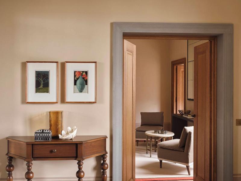 Collegio Alla Querce, Auberge Collection image
