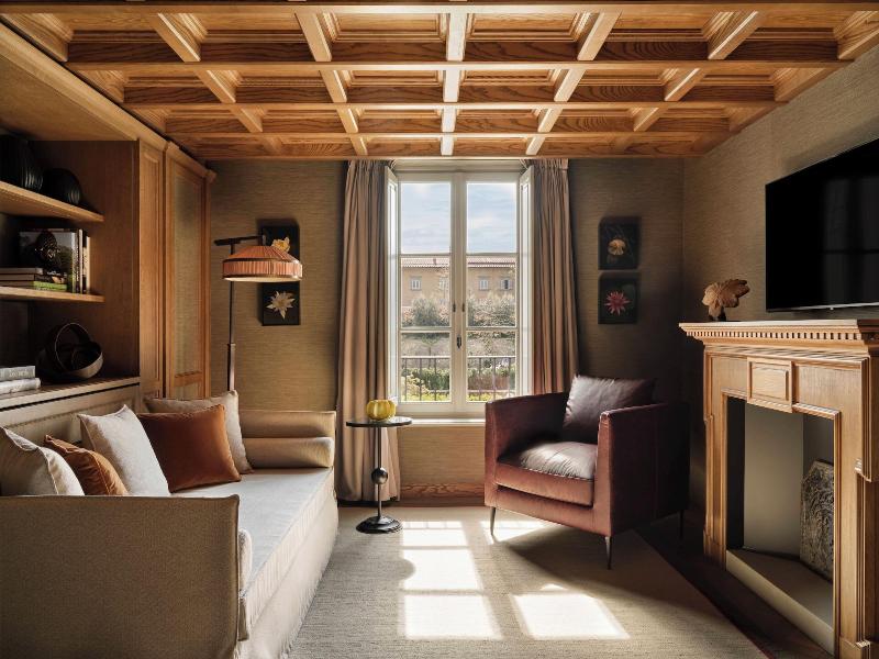 Collegio Alla Querce, Auberge Collection image
