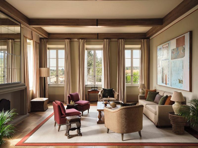 Collegio Alla Querce, Auberge Collection image