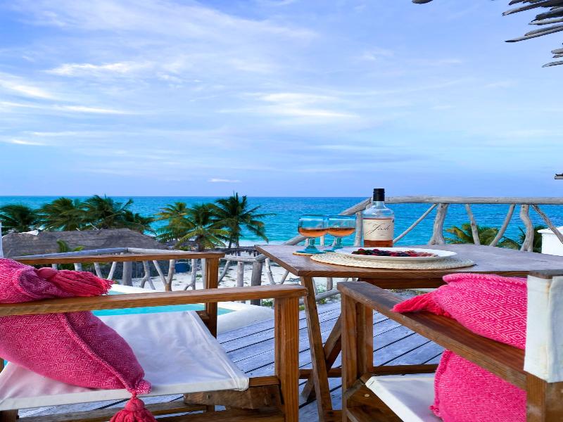Punta Blanca Beachfront Boutique Hotel image