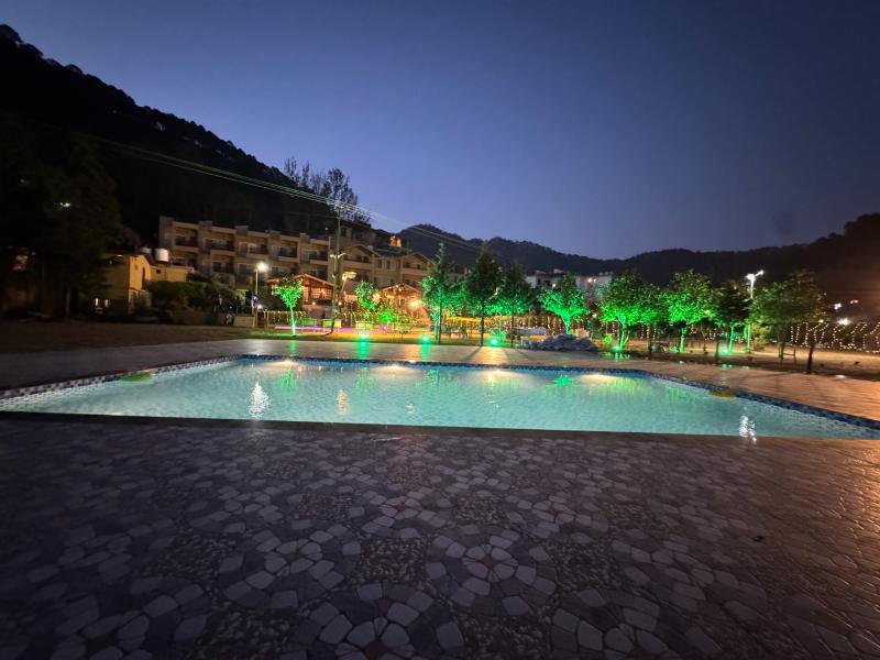 Foxoso Misty Oaks Resort image