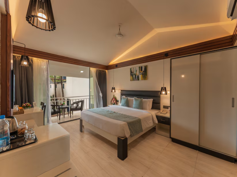 Foxoso Misty Oaks Resort image