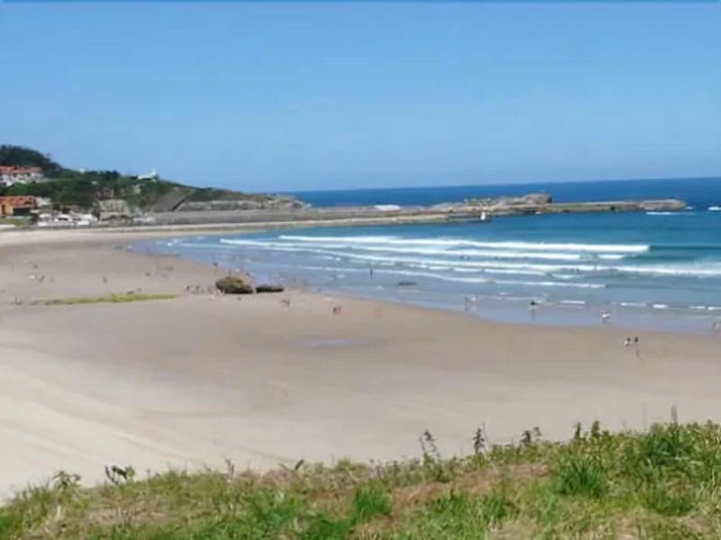 Hotel Playa De Merón image