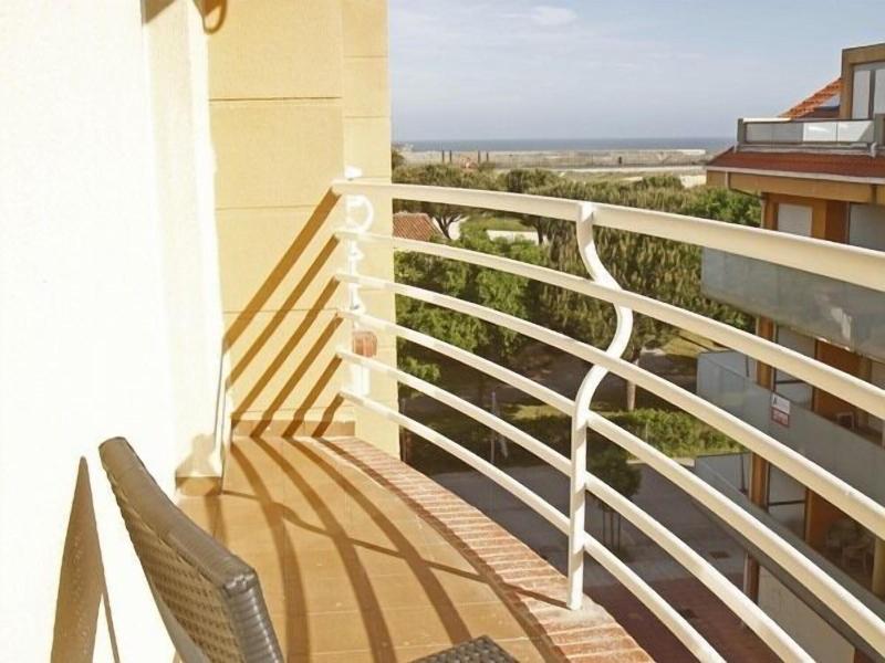 Hotel Playa De Merón image