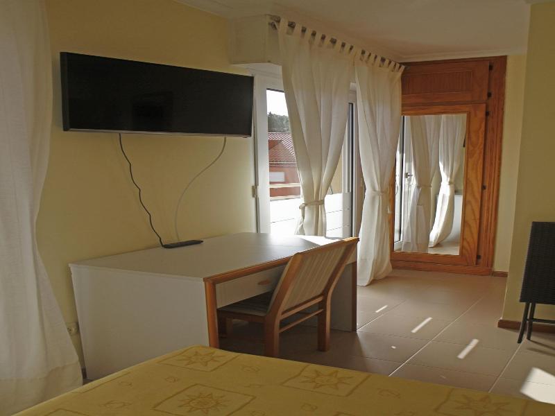 Hotel Playa De Merón image