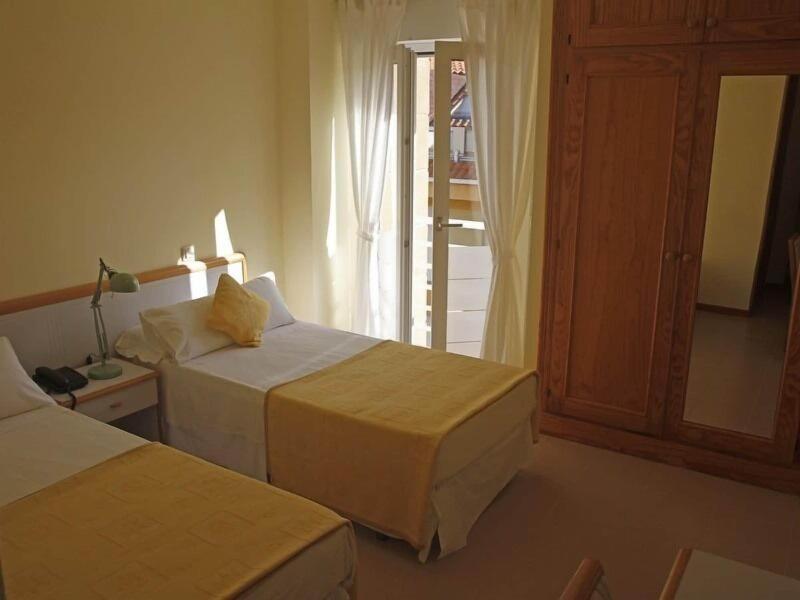 Hotel Playa De Merón image