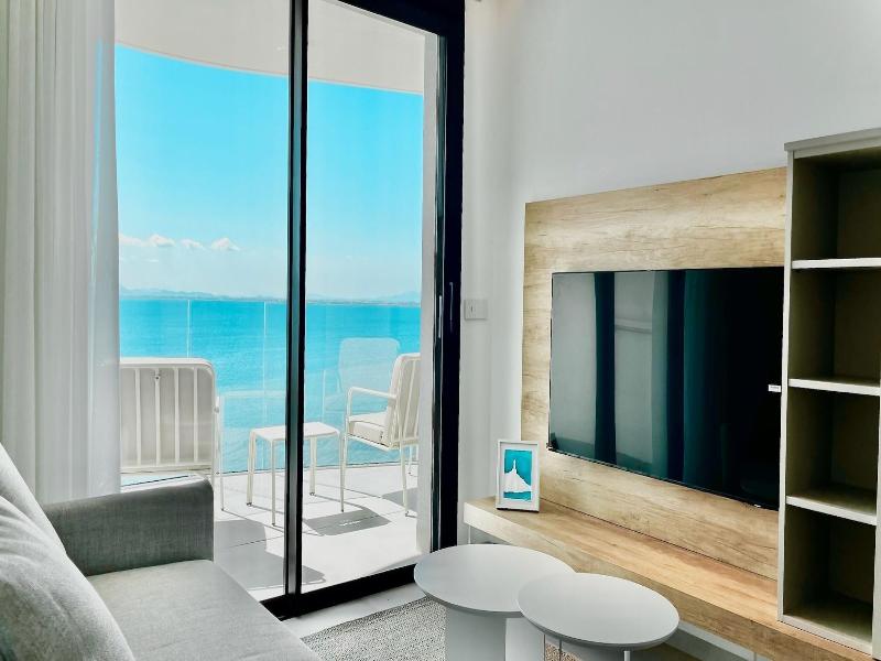 Miami Towers Luxury Experience image